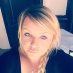 Saoussen - TS in Heiningen Profil von Saoussen, 29 Jahre, TS in Heiningen (Niedersachsen)